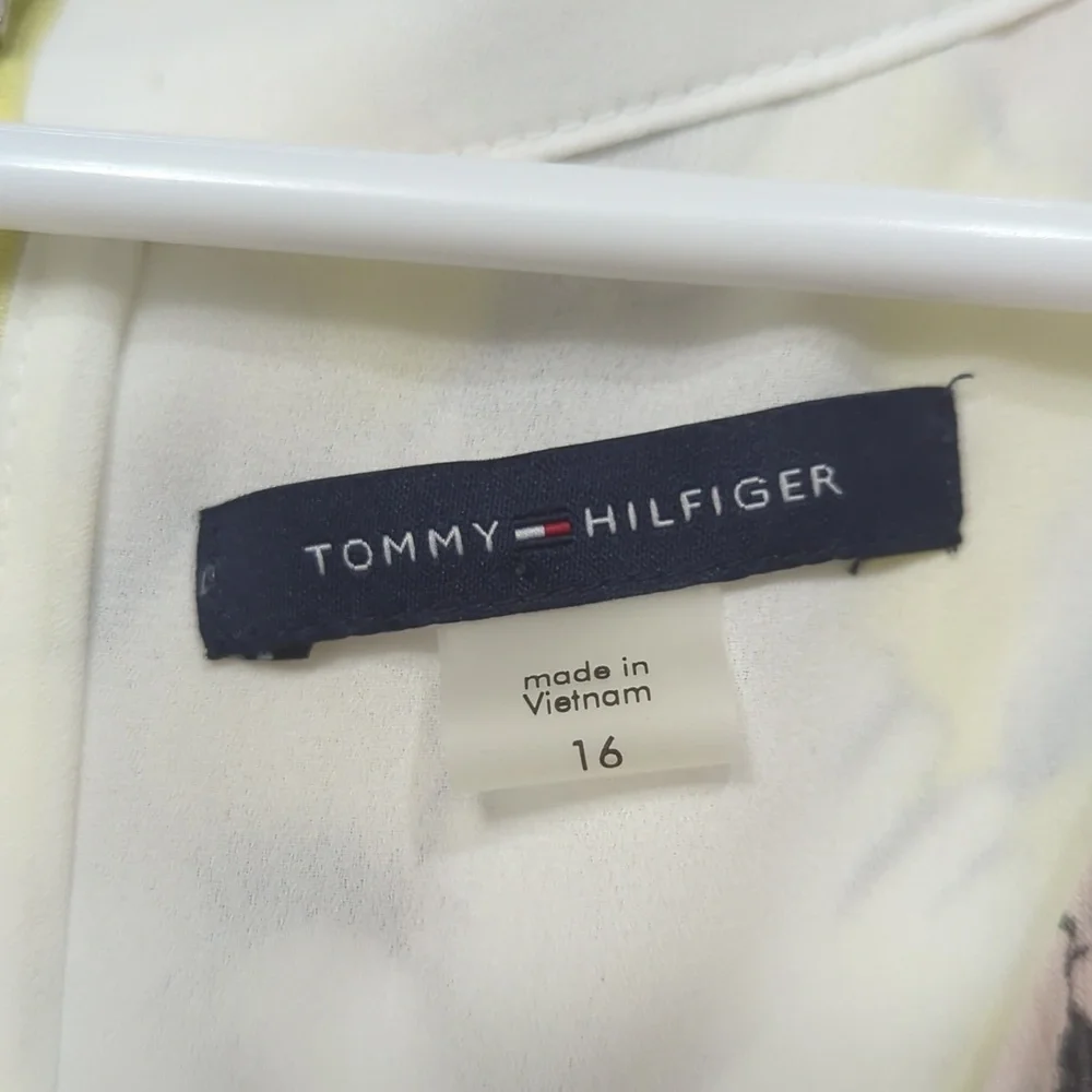 🌟NWT Tommy Hilfiger Floral Dress